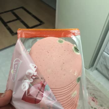 Lezita Salam Küf İçinde