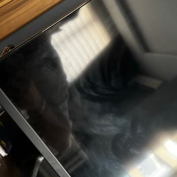 Grundig TV Ekran Lekesi