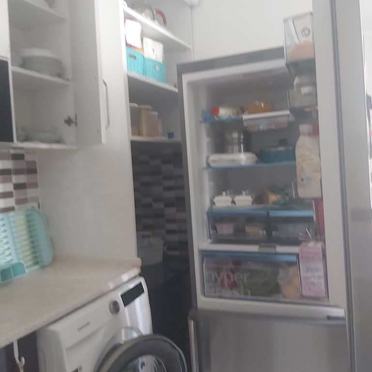 Siemens Ev Aletleri Buzdolabı Bozuk Ve Servis İlgilenmiyor