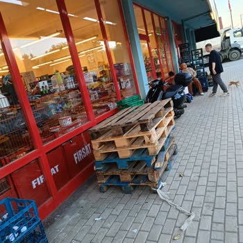 Şok Market Fiyat Farkı, Etiketsiz Ürünler Pis Reyonlar