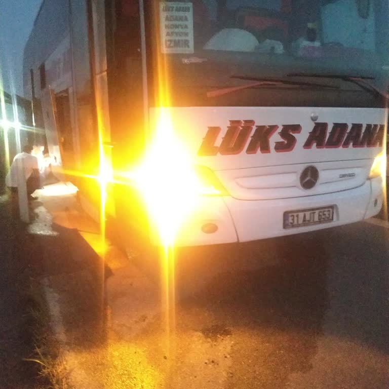 Lüks Adana Otobüs Arızalandı. Nedir Bu Çile Hangi Devirdeyiz.