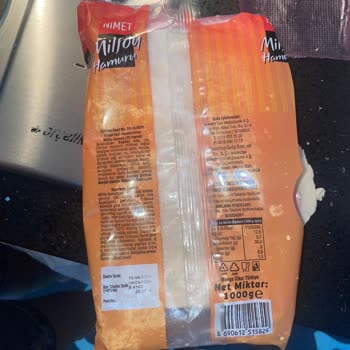 A101 Milföy Hamurunda Plastik Şikayeti