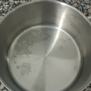 Aryıldız Çelik Tencere Lekeleri!