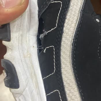 Skechers Pişmanlıktır Bugün Yaşadım