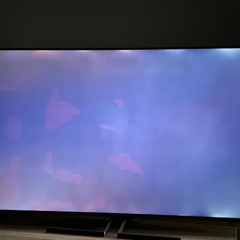 Grundig 65 Ghq 9500 TV Işık Sızması