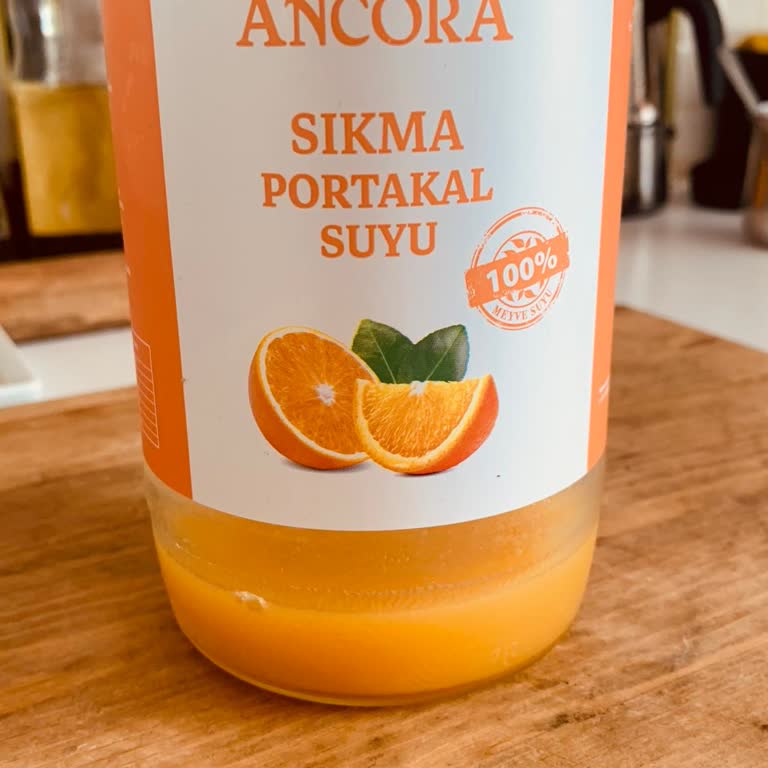 Ancora Portakal Suyunun Kayısı Suyu Çıkması.