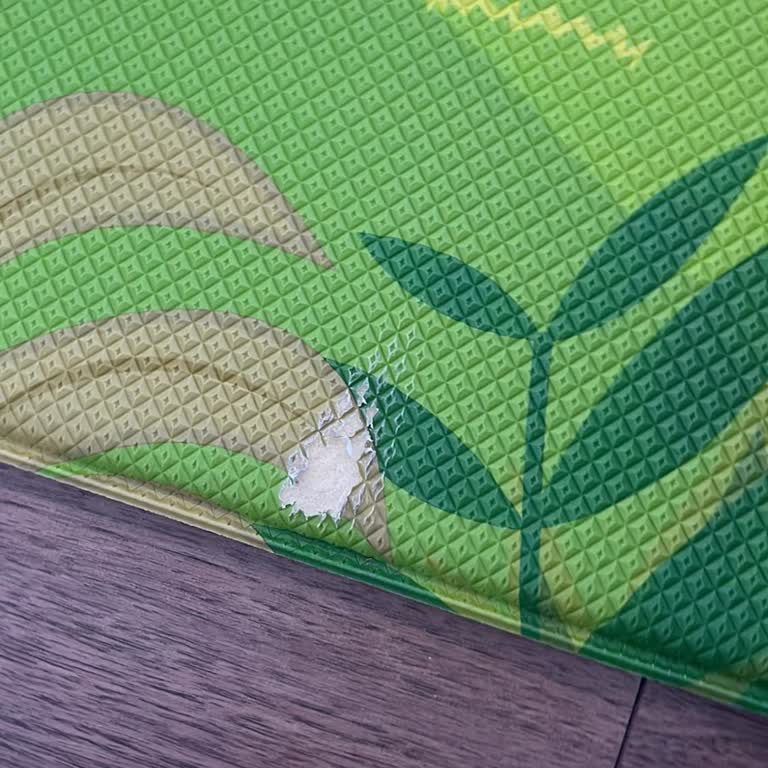 Unigo Oyun Halısı Deformasyon