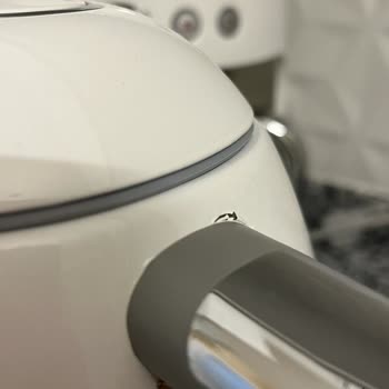 Smeg Wasserkocher Riss Garantie nach Heirat nicht anerkannt