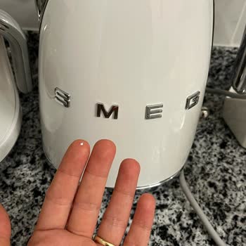 Smeg Wasserkocher Riss Garantie nach Heirat nicht anerkannt