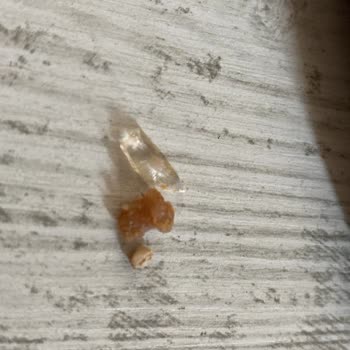 A101 Kombinet Dana Kıyma İçerisinden Kesici Maddeler Çıktı.