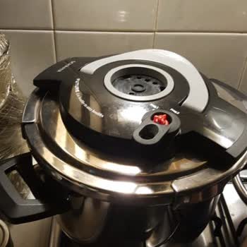 Schafer Düdüklü Tencere Tehlikesi Ve Firmanın Yaklaşımı