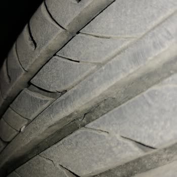 Lassa Lastik Taban Çatlaması