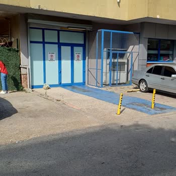 BİM Kamyon Şoförü Uygunsuz Park Ve Saldırı