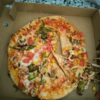 Pizza Hut Pizza İle Gelen Hayal Kırıklığı