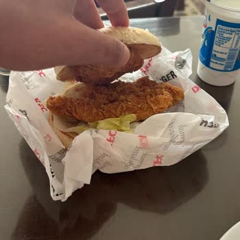 KFC Yanlış Ürün Gönderimi