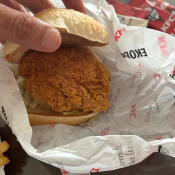 KFC Yanlış Ürün Gönderimi