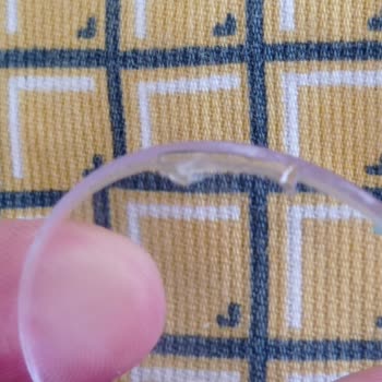 Özeller Store Gözlük Camı 10 Günde Kırıldı