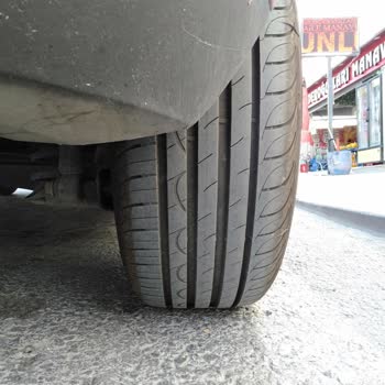 Sava Lastikleri Farklı Desende Lastik Ve Kötü Müşteri Hizmeti