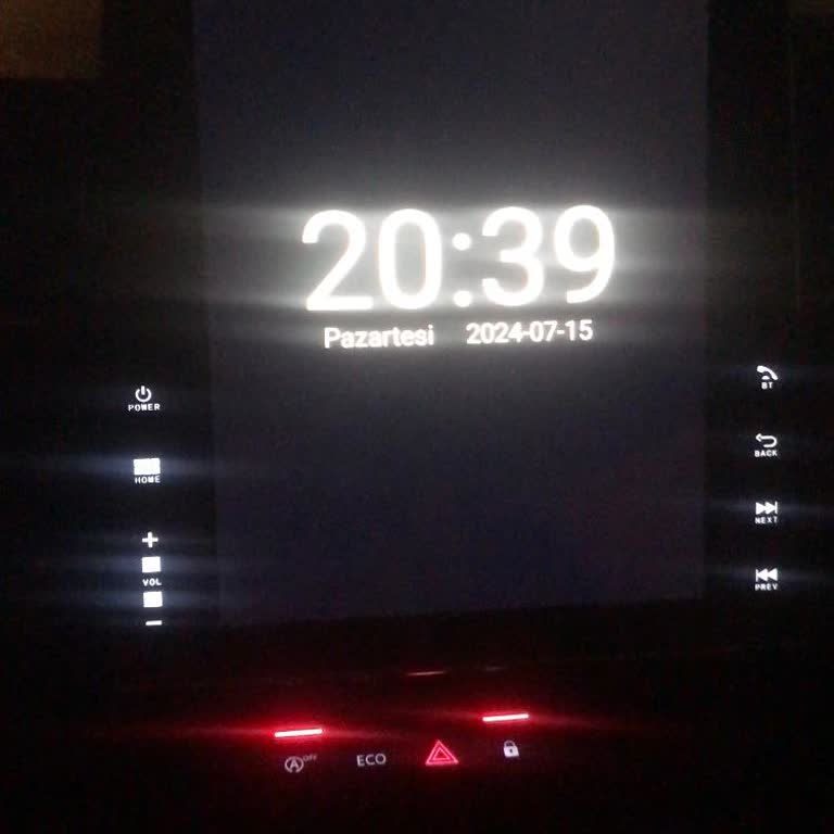 Renault Multimedia Ekranı Düzgün Çalışmıyor!