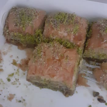 Alimoğlu Baklava Alimoğlu Bayat Ve Bozuk Ürün.