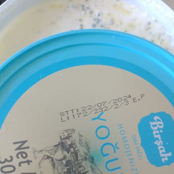 A-101 Kapıda Uygulamasında Bozuk Yoğurt Ve Yetersiz Müşteri Hizmeti