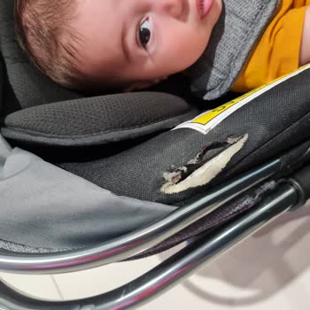 Türk Hava Yolları Bebek Arabası Hasarı