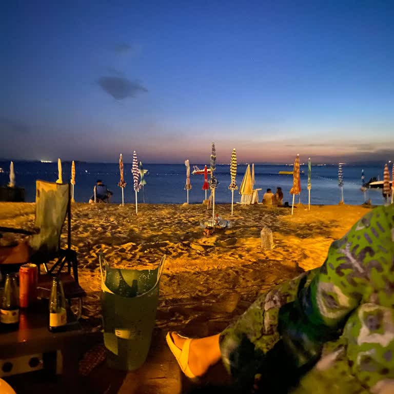 Avşa Belediyesi Plajda Yer Yok