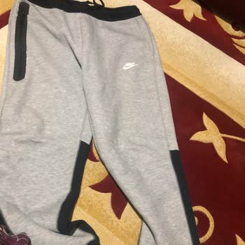 Nike Eşofman Dikiş Sökülmesi Şikayeti