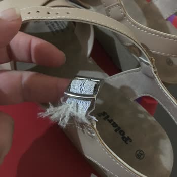 Polaris Polisten Aldığım Sandalet Sorunlu Çıktı
