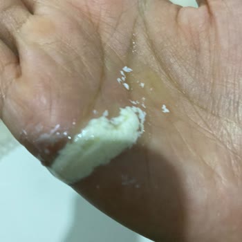 Bioderma Spot Photoderm Güneş Kremi Daha Kullanılmadan Bozulmuş