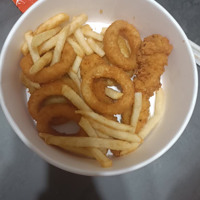 McDonald's Ürünleri Çok Az Veriyor