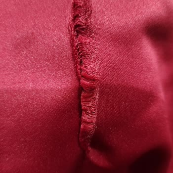 İlayda Özdemir Yırtılan Elbise