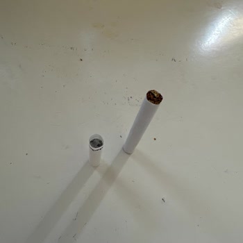 Philip Morris Marlboro Edge Blue Kırık Sigara
