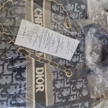 Esrin Shop Çanta- Ars Taşıyıcı Dağ Depolama Tic Ltd