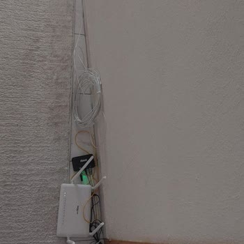 Kablo Net TÜRKSAT Fiber Kabloyu Evin Ortasına Atıp Gitti