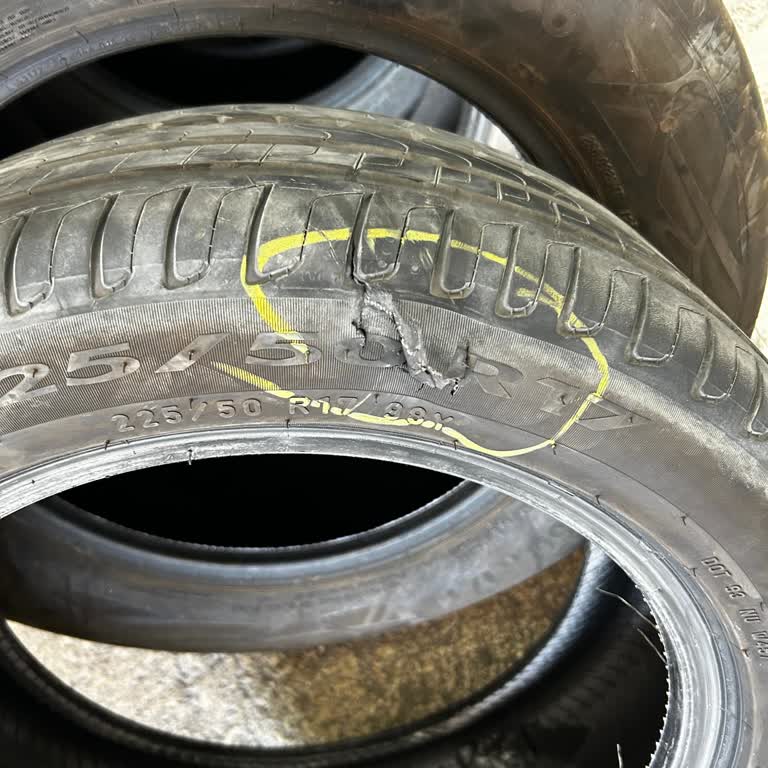 Pirelli Lastiğin Yarılması Ve Fabrikanın Verdiği Cevap