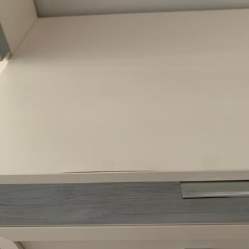 Bellona Makyaj Masası Şişti Herhangi Bir Müdahale Olmadan