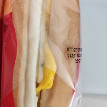 Opet'te Küflenmiş Ürün Satışı!