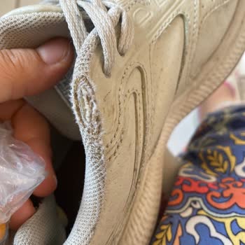 Boyner Sneakers Ayakkabı Yırtılması