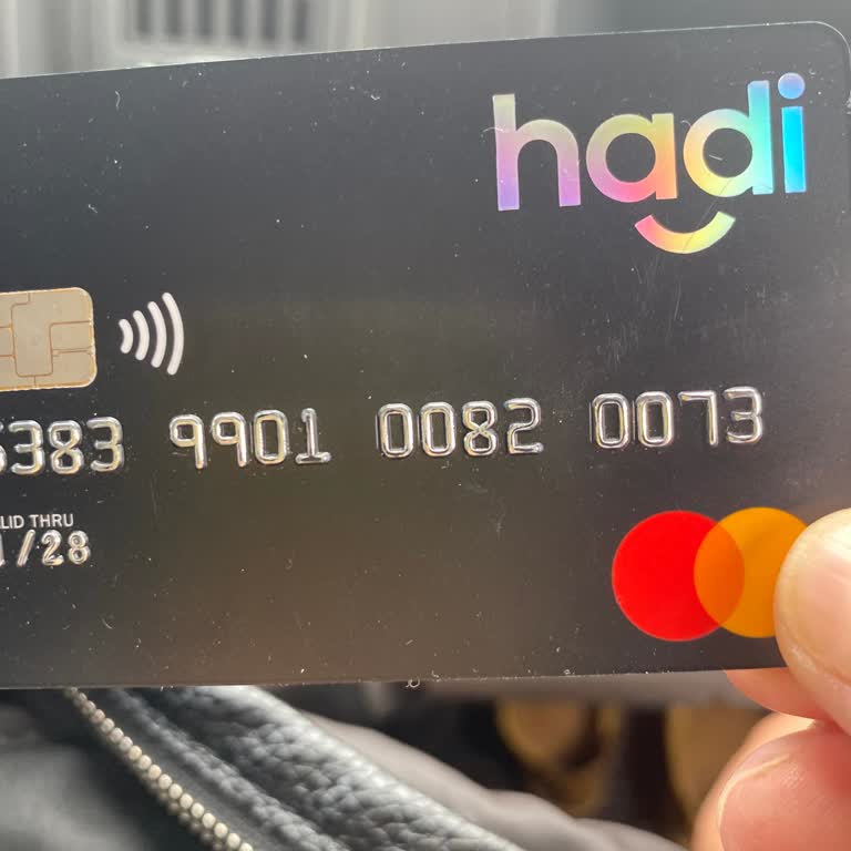 A101 Hadi Satan Ayrı Konuşuyor Daha Sonra Hakkını Aradığında Hakaret