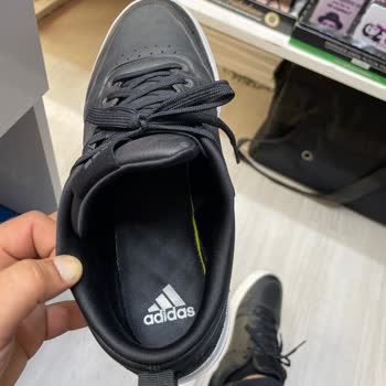 In Street Mağazasından Alınan Adidas Ayakkabıda Mağdur Edildim