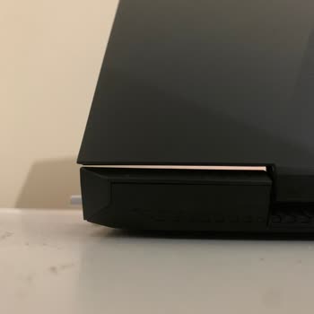 Media Markt Ve Satmış Olduğu Casper Marka Laptop Kalitesizliği