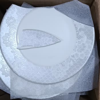 Güral Porselen Ürünleri Özensiz Göndermiş