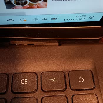 Dell Inspiron 15 3511 - Materialermüdung nach gut 2 Jahren