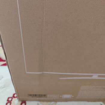 Carrefour SA Media Markt Şubesi Hasarlı Kutu Teslim Ediyor Ve Oyalıyor