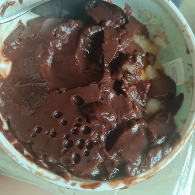 A101 Ve Rezil Tarihi Geçmiş Tatlıları