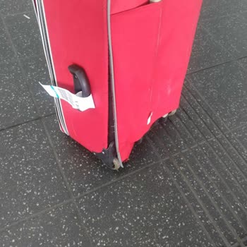 Ajet (Anadolu Jet) Kırık Bagaj Dönüş Yok