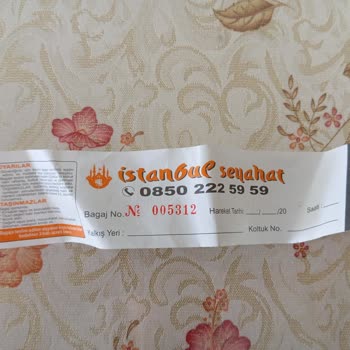 İstanbul Seyahatte Valizim Kırıldı