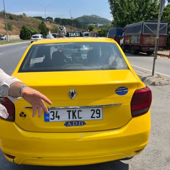 Ticari Taksi Sürücüsü Aracıma Çarptı Saldırdı Ve Kaçtı!