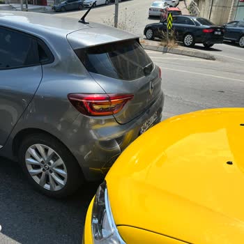 Ticari Taksi Sürücüsü Aracıma Çarptı Saldırdı Ve Kaçtı!